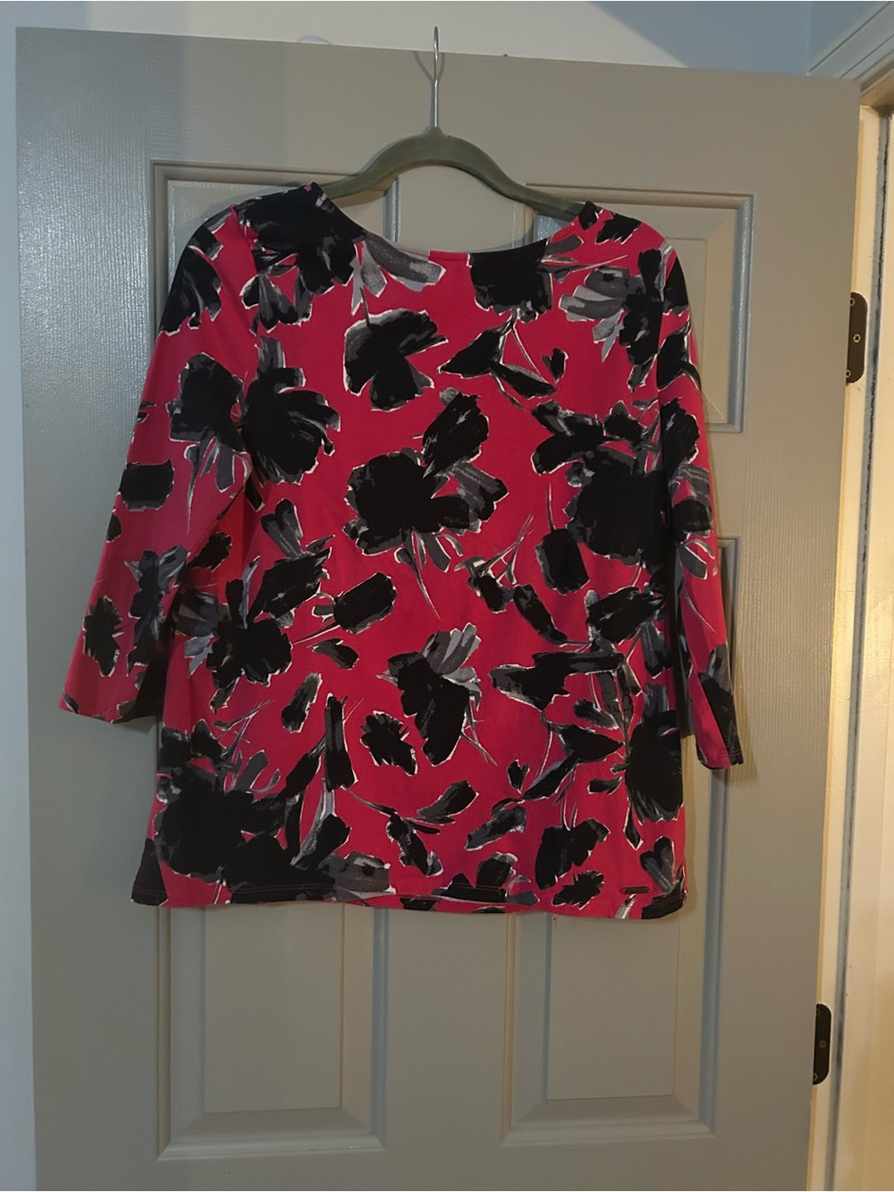 Women's Bright Pink Floral 3/4 Sleeve Blouse
